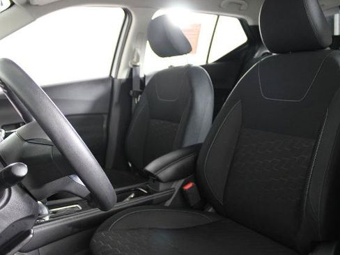 Certified 2024 Nissan Kicks SV FWD image 19