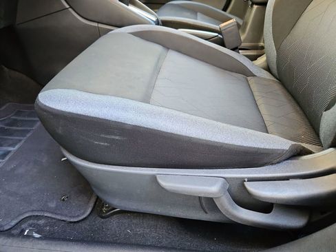 Used 2023 Nissan Versa SV image 20