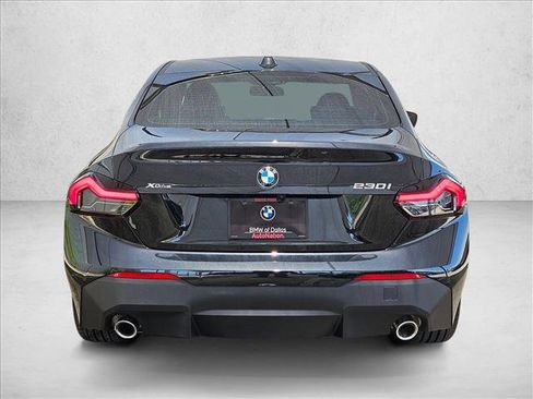 Used 2025 BMW 230i xDrive Coupe w/ Convenience Package image 7