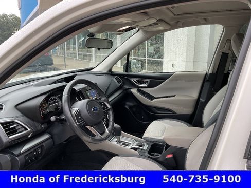 Used 2019 Subaru Forester Premium AWD/4WD image 33