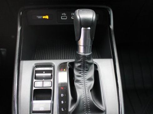 Used 2024 Honda CR-V EX image 15