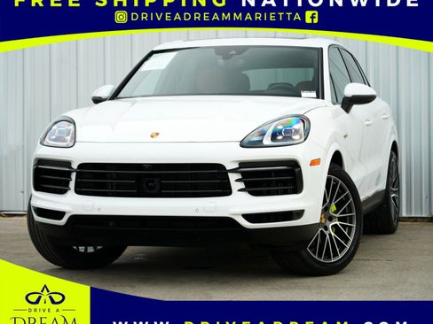 Used 2023 Porsche Cayenne Platinum Edition image 1