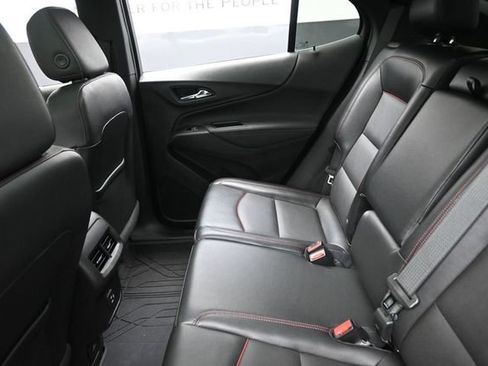 Used 2023 Chevrolet Equinox RS w/ RS Leather Package FWD image 23