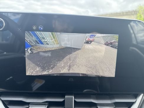 New 2026 Chevrolet Equinox LT AWD/4WD image 25