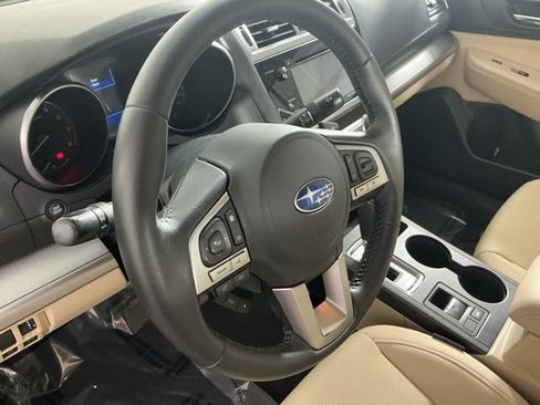 Used 2017 Subaru Legacy 2.5i Premium AWD/4WD image 34