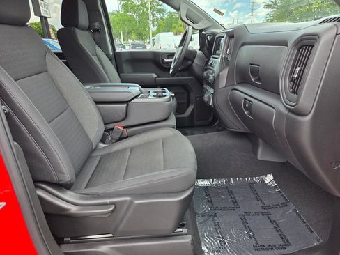 Used 2026 Chevrolet Silverado 1500 Custom Trail Boss w/ LPO, Dark Essentials Package AWD/4WD image 16