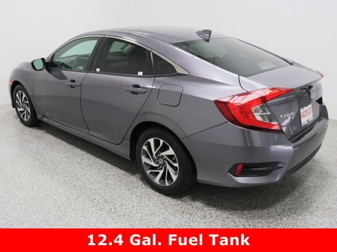 Used 2018 Honda Civic EX image 9