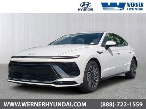 New 2025 Hyundai Sonata SEL image 1