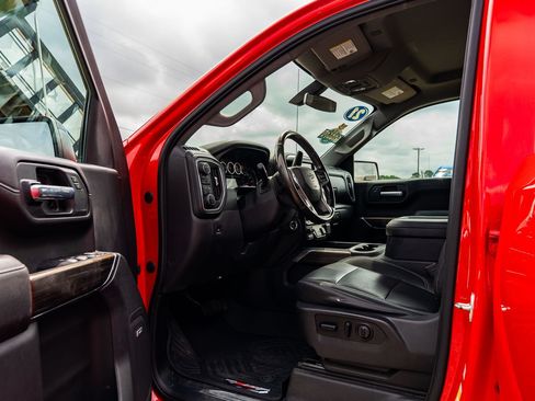 Used 2021 Chevrolet Silverado 1500 RST w/ All Star Edition Plus AWD/4WD image 17