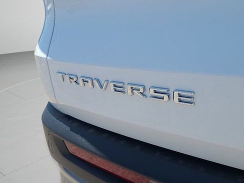 New 2026 Chevrolet Traverse LT FWD image 32