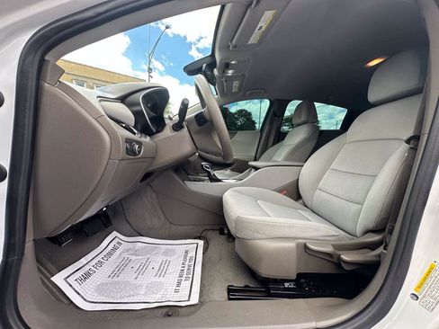 Used 2021 Chevrolet Malibu LS FWD image 11