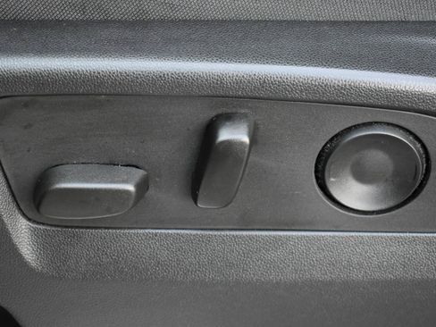Used 2022 Chevrolet Silverado 1500 RST AWD/4WD image 15