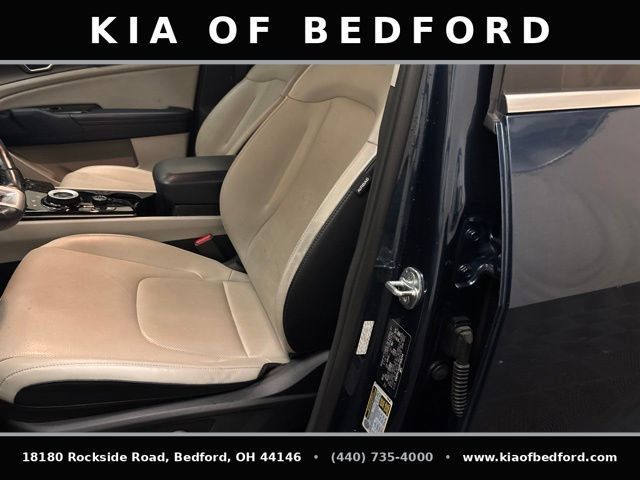 Used 2023 Kia Sportage EX AWD/4WD image 13