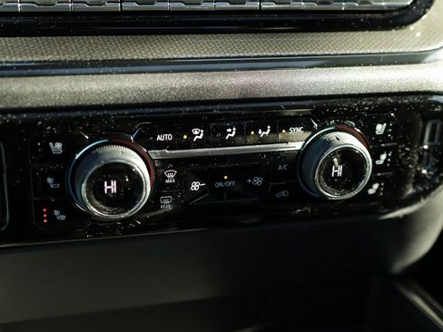 Certified 2023 Chevrolet Silverado 1500 ZR2 w/ Technology Package image 20