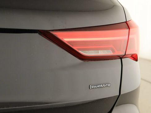 Used 2022 Audi Q3 2.0T Premium Plus AWD/4WD image 30
