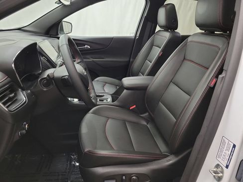 Certified 2023 Chevrolet Equinox RS w/ RS Leather Package AWD/4WD image 9