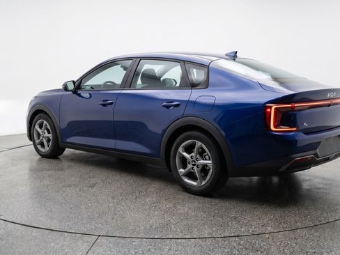 Used 2025 Kia K4 LXS image 6