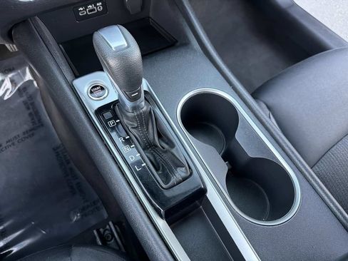 Used 2022 Nissan Altima 2.5 SV image 28