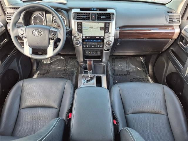 Used 2022 Toyota 4Runner Limited RWD image 17