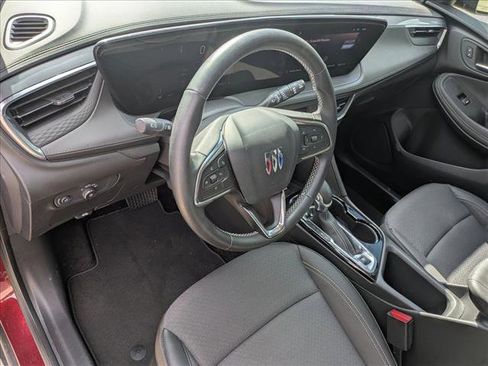 Used 2024 Buick Encore GX Preferred w/ Advanced Technology Package image 9