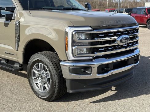 New 2026 Ford F250 Lariat w/ Lariat Premium Package image 9
