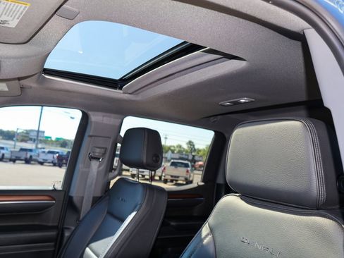 Certified 2024 GMC Sierra 1500 Denali w/ Denali Reserve Package AWD/4WD image 8