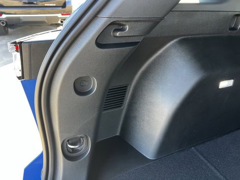 New 2026 Chevrolet Equinox ACTIV w/ Safety and Technology Package image 17