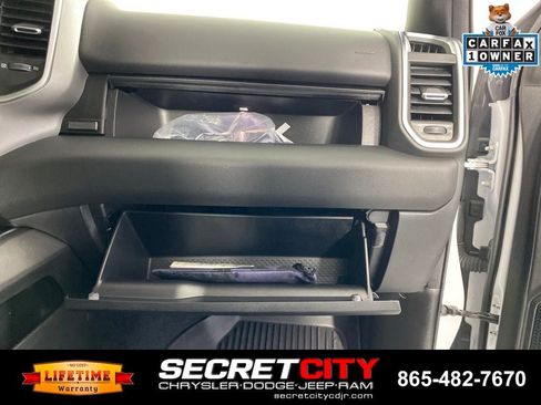 Used 2025 RAM 1500 Big Horn AWD/4WD image 32