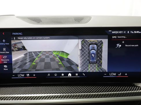 Used 2026 BMW X7 M60i AWD/4WD image 12