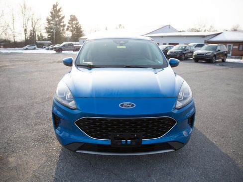 Used 2020 Ford Escape SE image 8