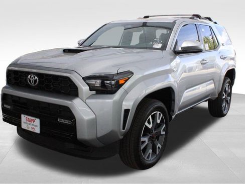 New 2026 Toyota 4Runner TRD Sport AWD/4WD image 9