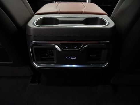Certified 2025 GMC Sierra 1500 Denali Ultimate AWD/4WD image 20