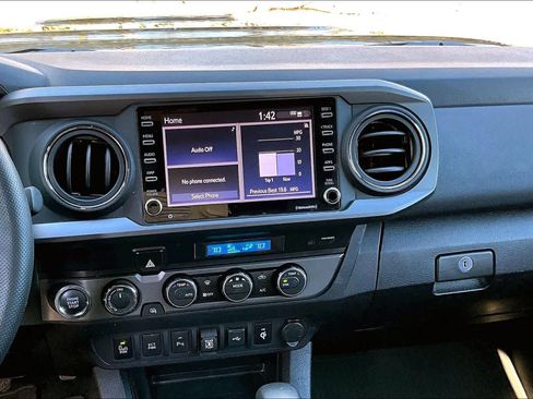 Used 2023 Toyota Tacoma TRD Sport w/ Advanced Technology Package AWD/4WD image 7