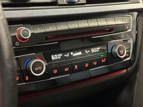 Used 2017 BMW 330e RWD image 20