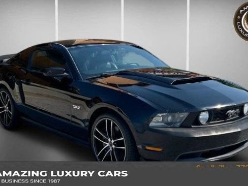 Used 2011 Ford Mustang GT Premium w/ Electronics Pkg RWD image 1