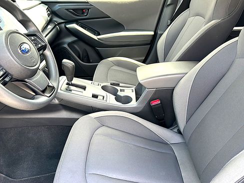 Used 2025 Subaru Crosstrek 2.0i Premium AWD/4WD image 13