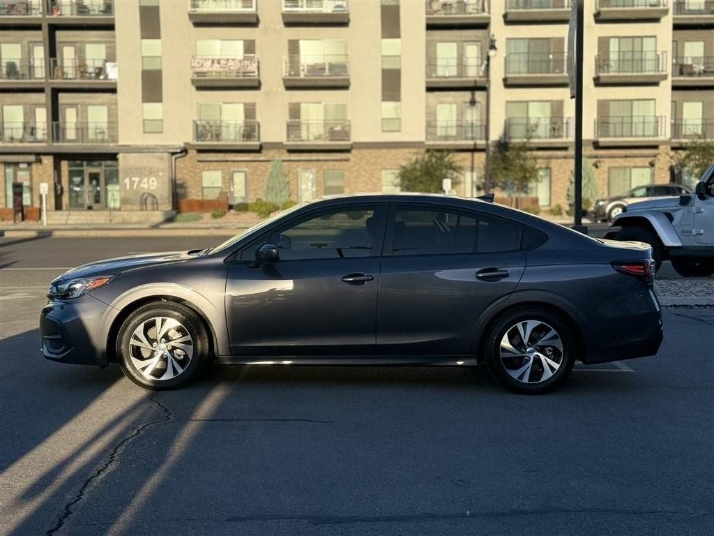 Used 2025 Subaru Legacy Premium w/ Popular Package #1A AWD/4WD image 4