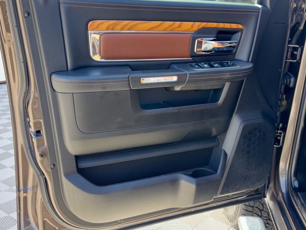 Used 2018 RAM 2500 Longhorn AWD/4WD image 14