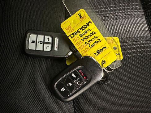 Used 2024 Honda Civic Sport image 29