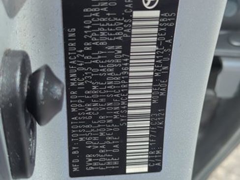 Certified 2024 Toyota Corolla SE FWD image 23