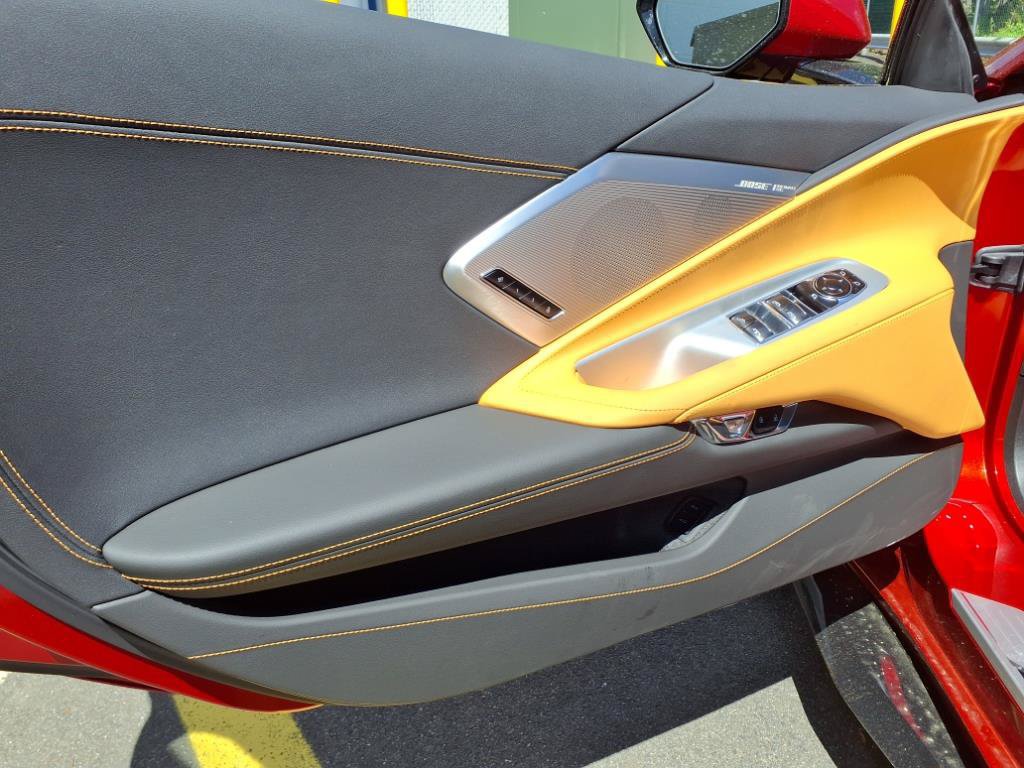 Used 2023 Chevrolet Corvette Z06 RWD image 9