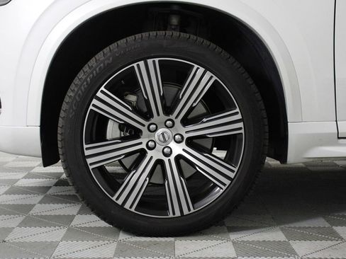 Certified 2023 Volvo XC90 T8 Core w/ Climate Package image 28