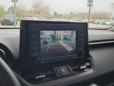 Certified 2022 Toyota RAV4 XLE Premium image 22