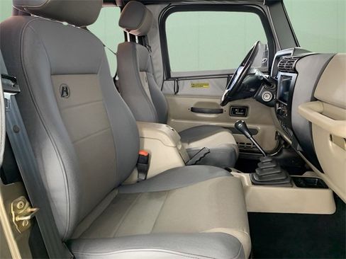 Used 2003 Jeep Wrangler Sport image 28
