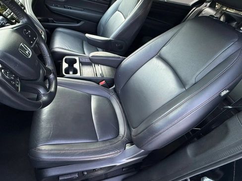 Used 2023 Honda Odyssey Sport image 9