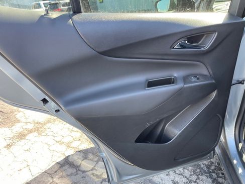 Used 2023 Chevrolet Equinox LT image 20