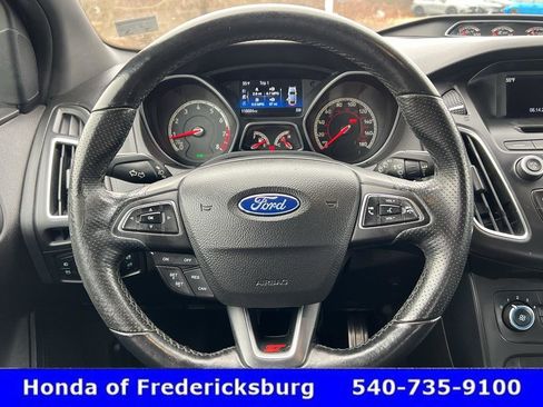Used 2016 Ford Focus ST image 23