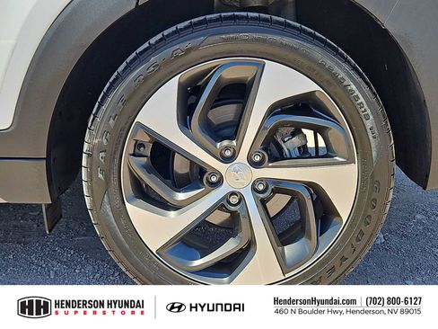 Used 2018 Hyundai Tucson Value w/ Cargo Package FWD image 13