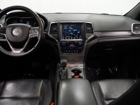 Used 2018 Jeep Grand Cherokee Limited AWD/4WD image 8