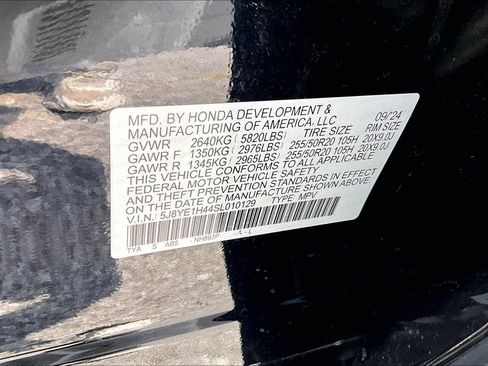 Used 2025 Acura MDX SH-AWD w/ Technology Package image 43